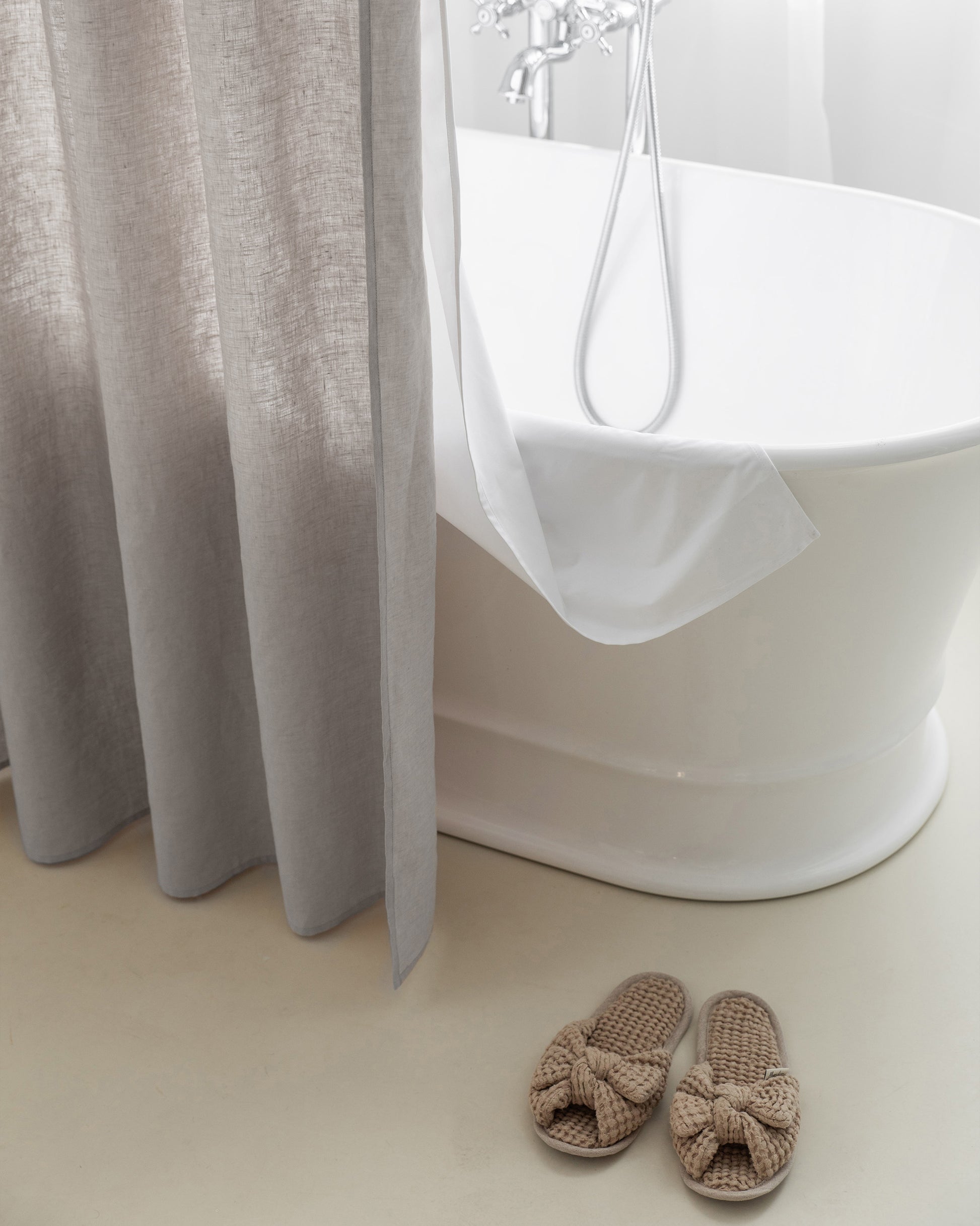 Linen Shower Curtain Panel in Light Gray | Magiclinen