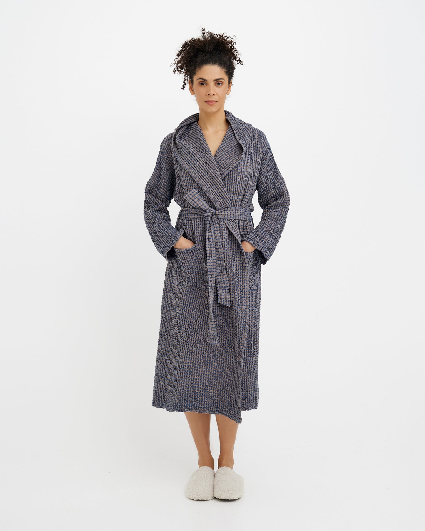 Women's waffle robe in Midnight bronze