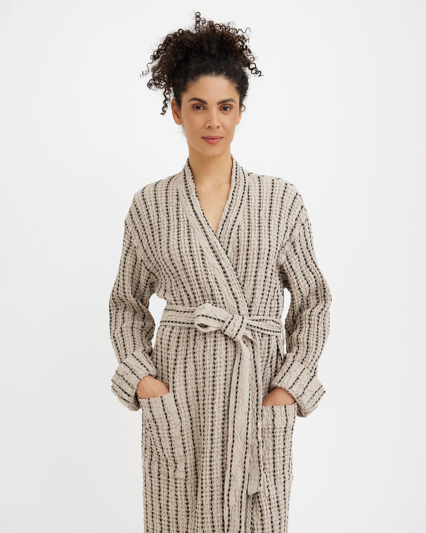 Women's waffle robe in Thin striped