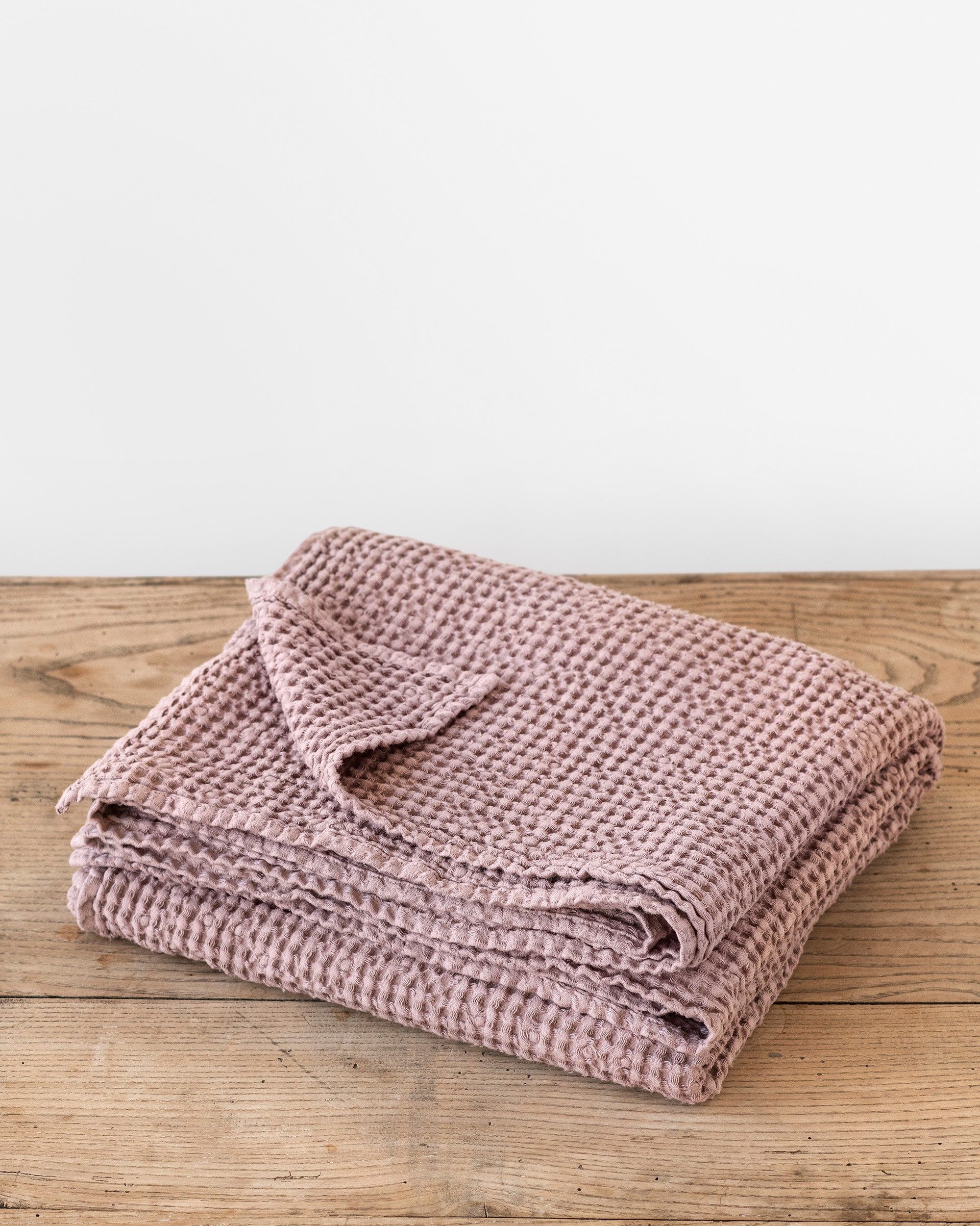 MagicLinen Waffle Throw Blanket - Thumbnail 3