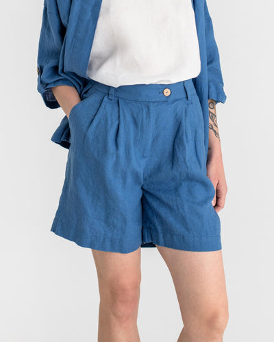 Pleated linen shorts BAGAN in Cobalt blue - MagicLinen modelBoxOn