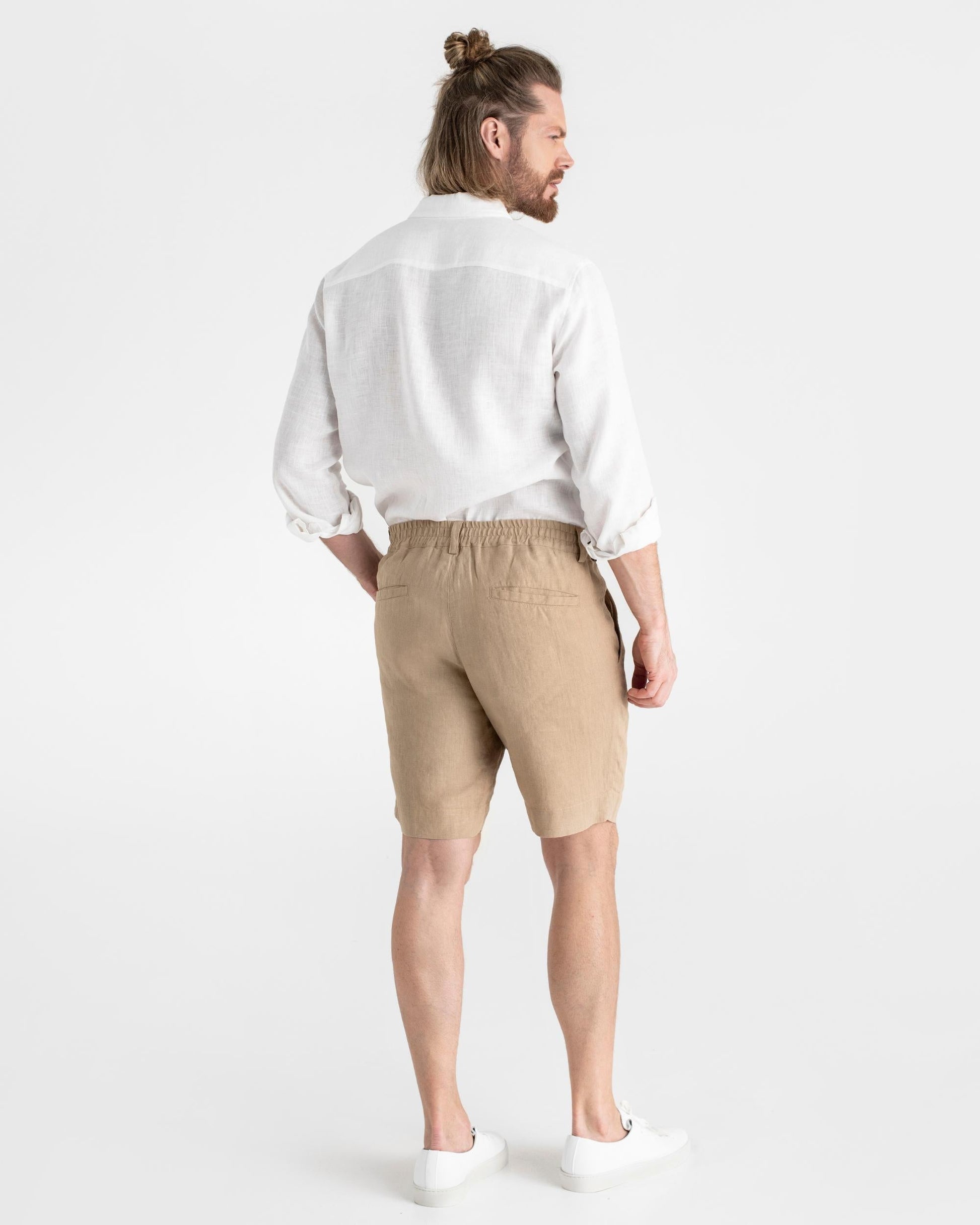 Men's classic linen shorts GLENCOE in Wheat - MagicLinen