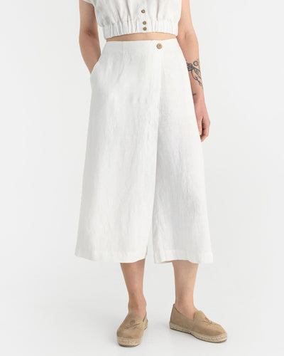 Linen culotte pants BUSAN in White - MagicLinen modelBoxOn