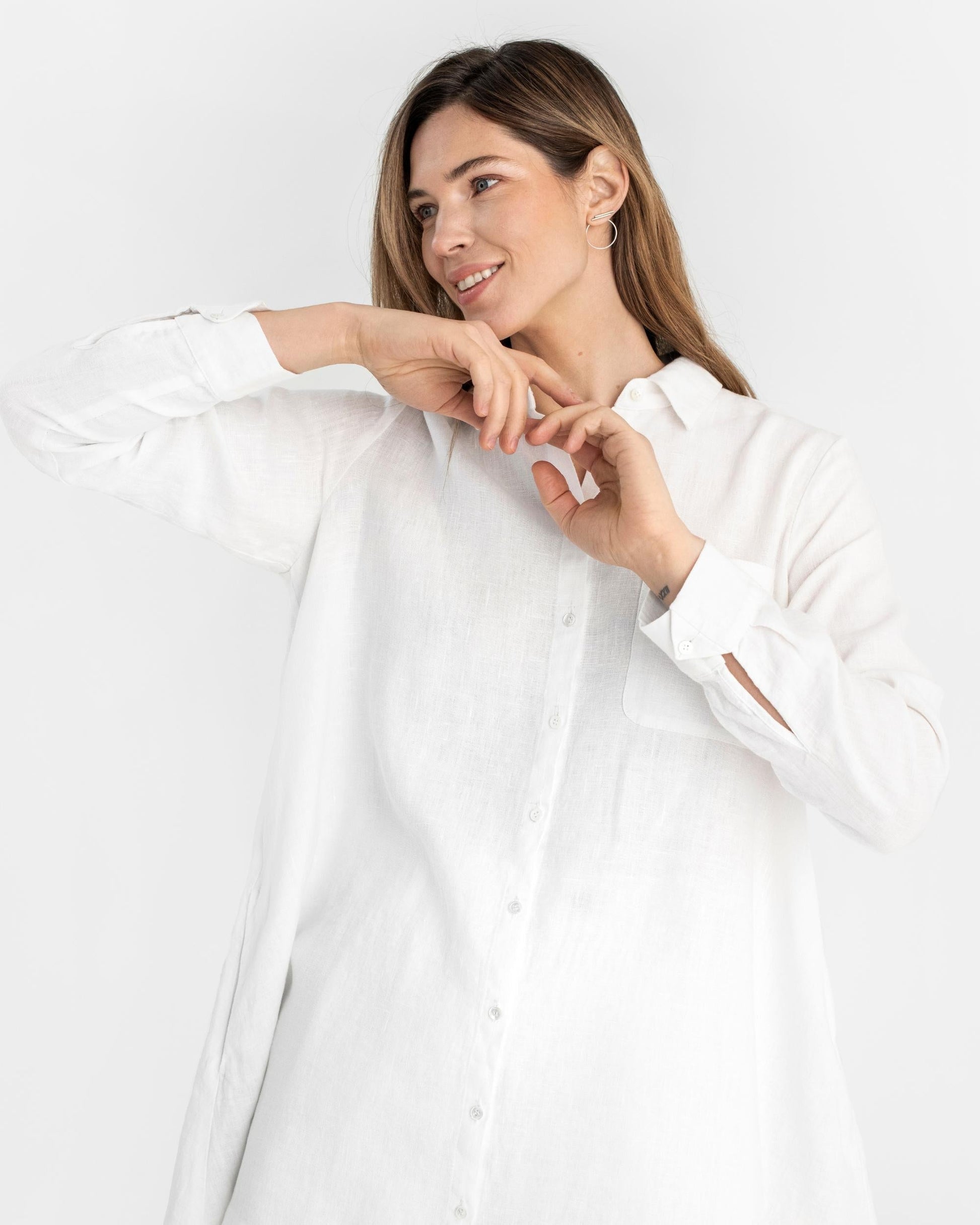 Long linen shirt WANAKA in White - MagicLinen