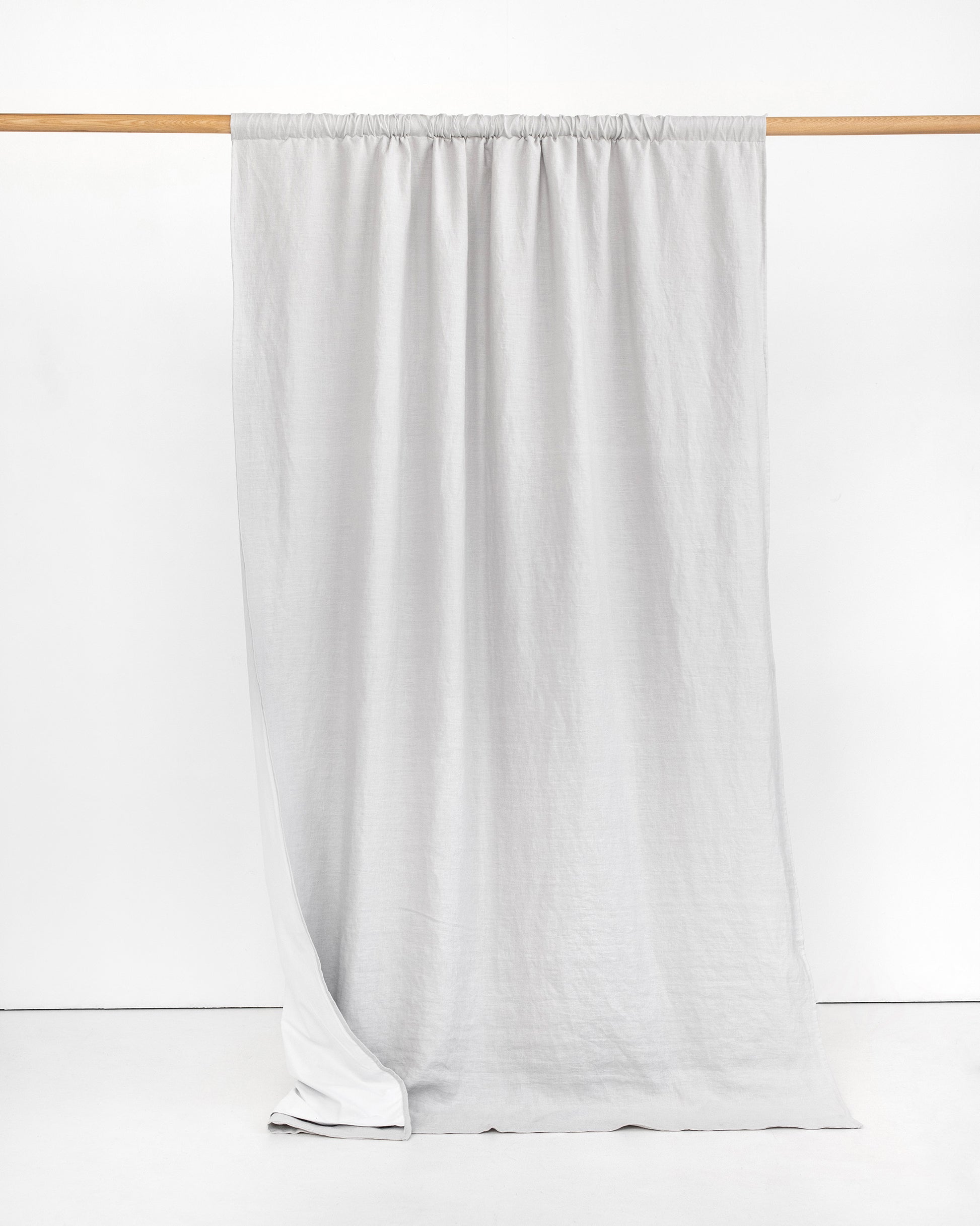 Blackout linen curtain panel (1 pcs) in Light gray - MagicLinen