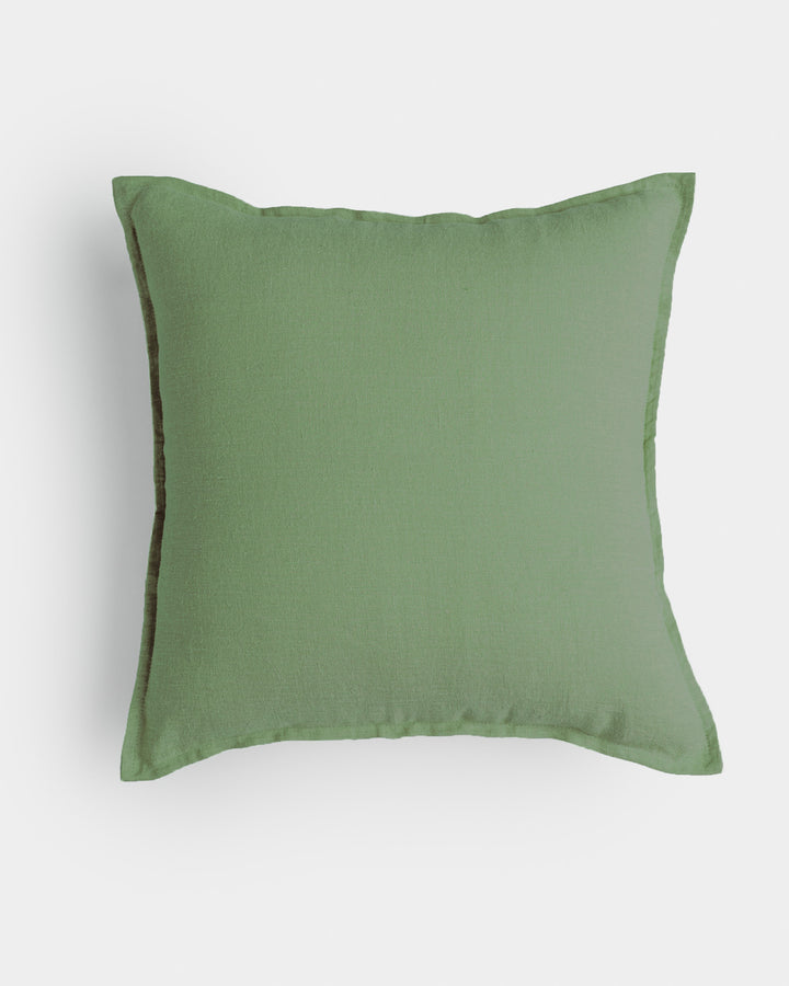 Deco pillow cover with buttons in Forest green - MagicLinen