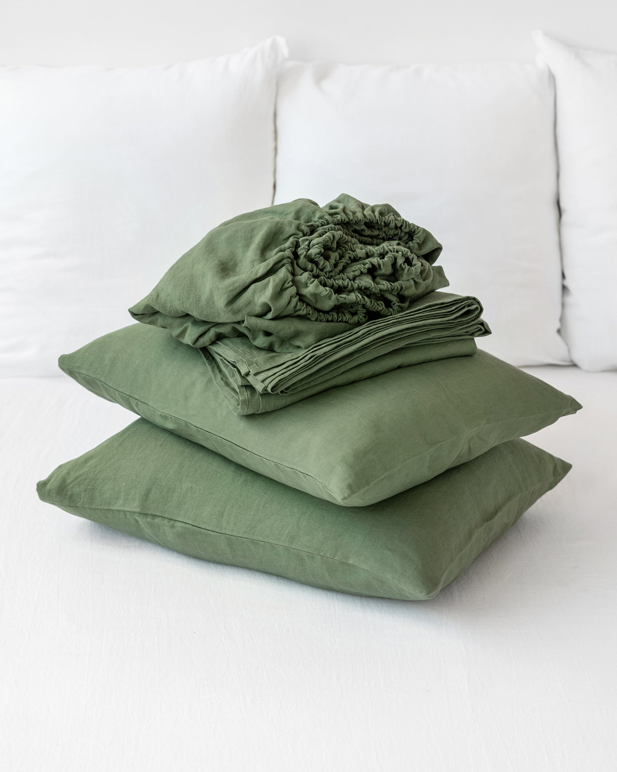 Forest green linen sheet set
