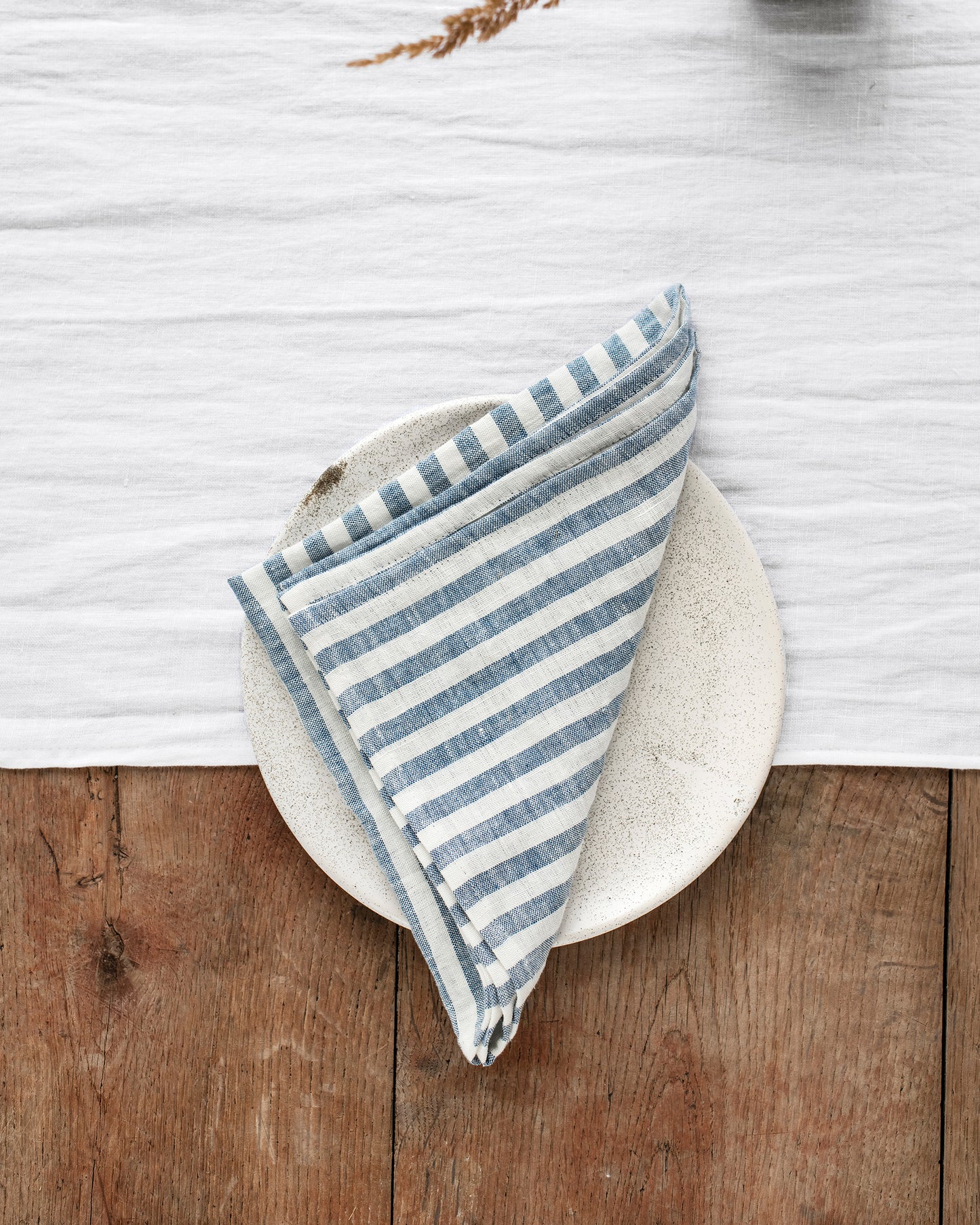 Striped in blue linen napkin set of 2 - MagicLinen