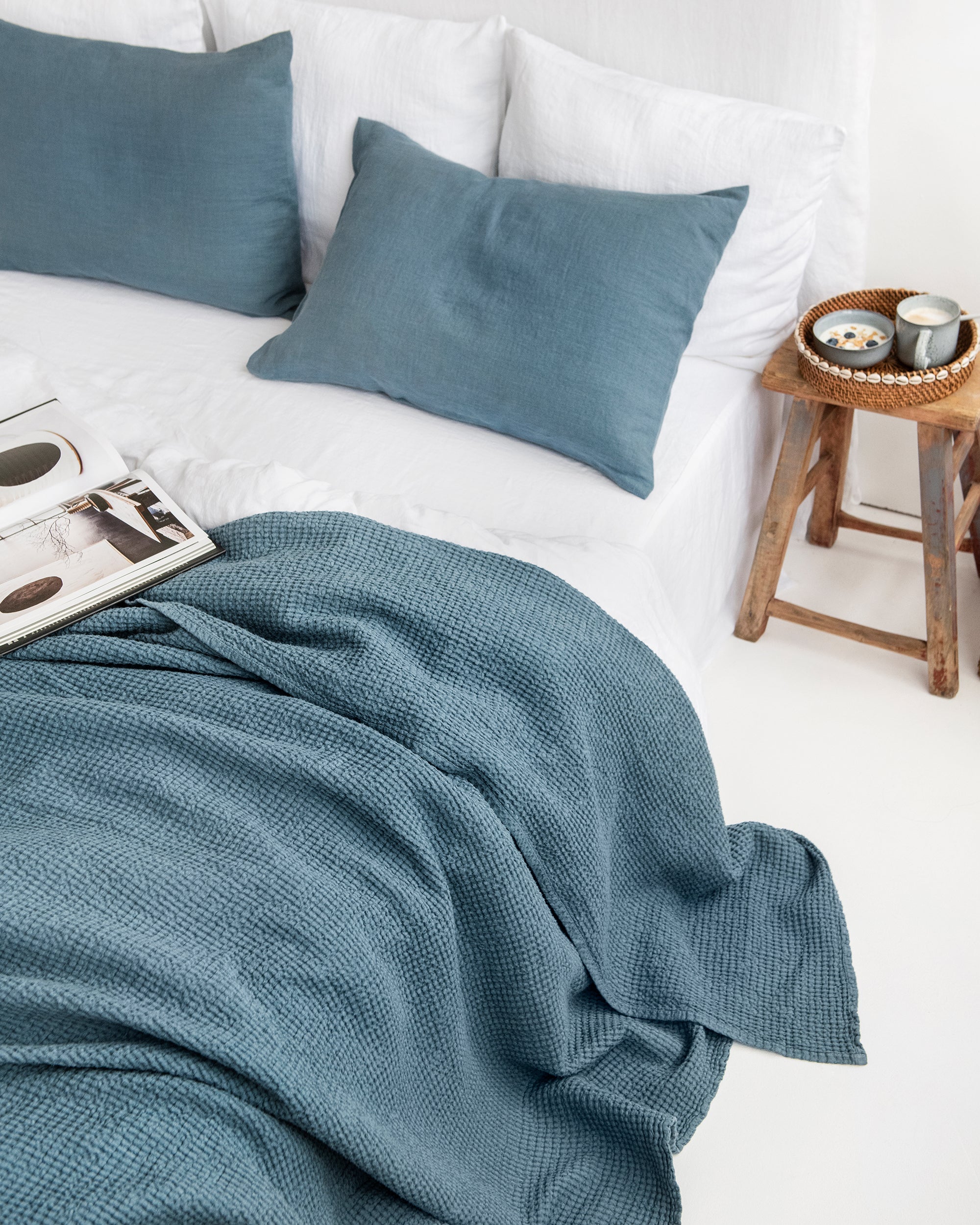 Blue discount linen throw