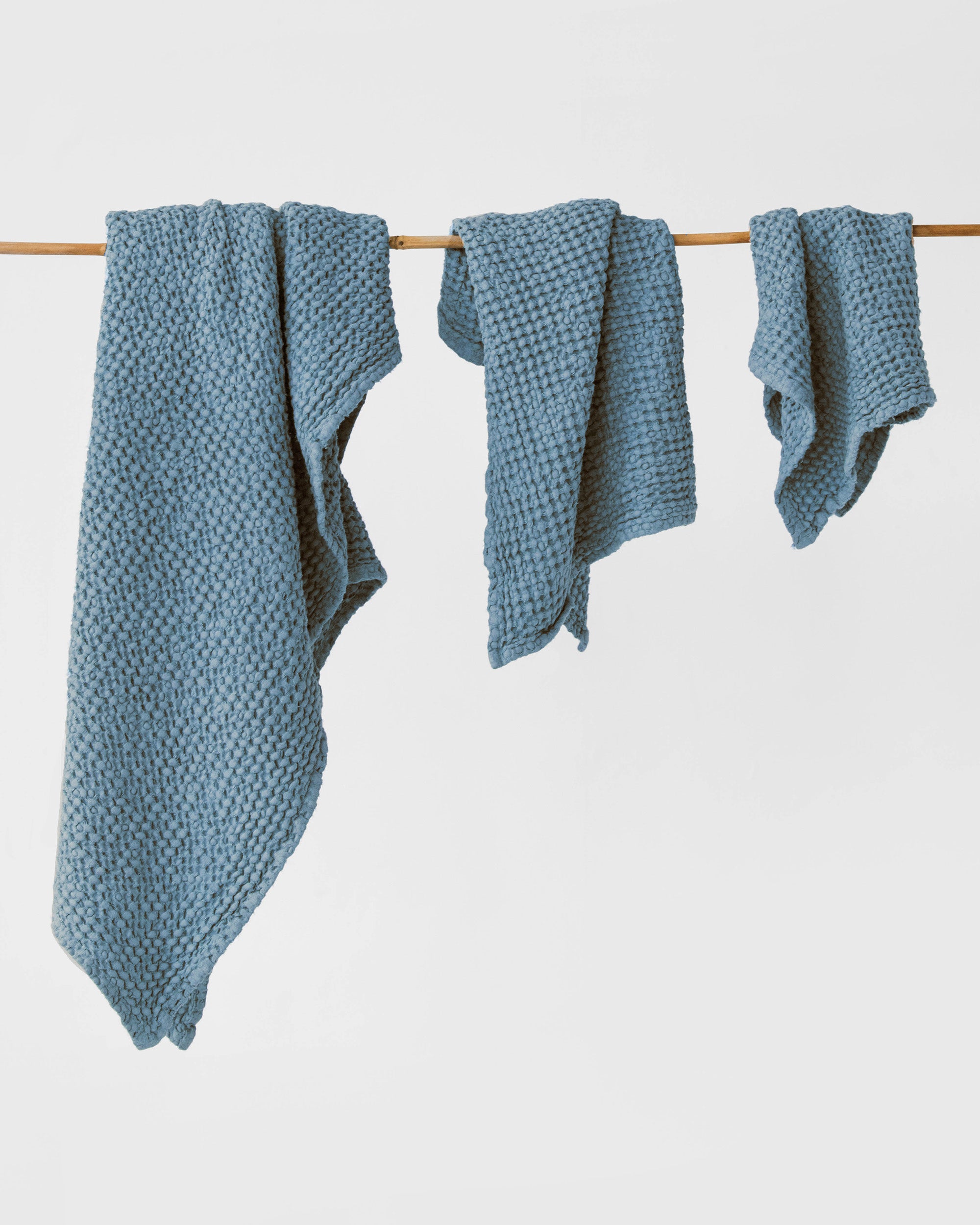Gray waffle towel set