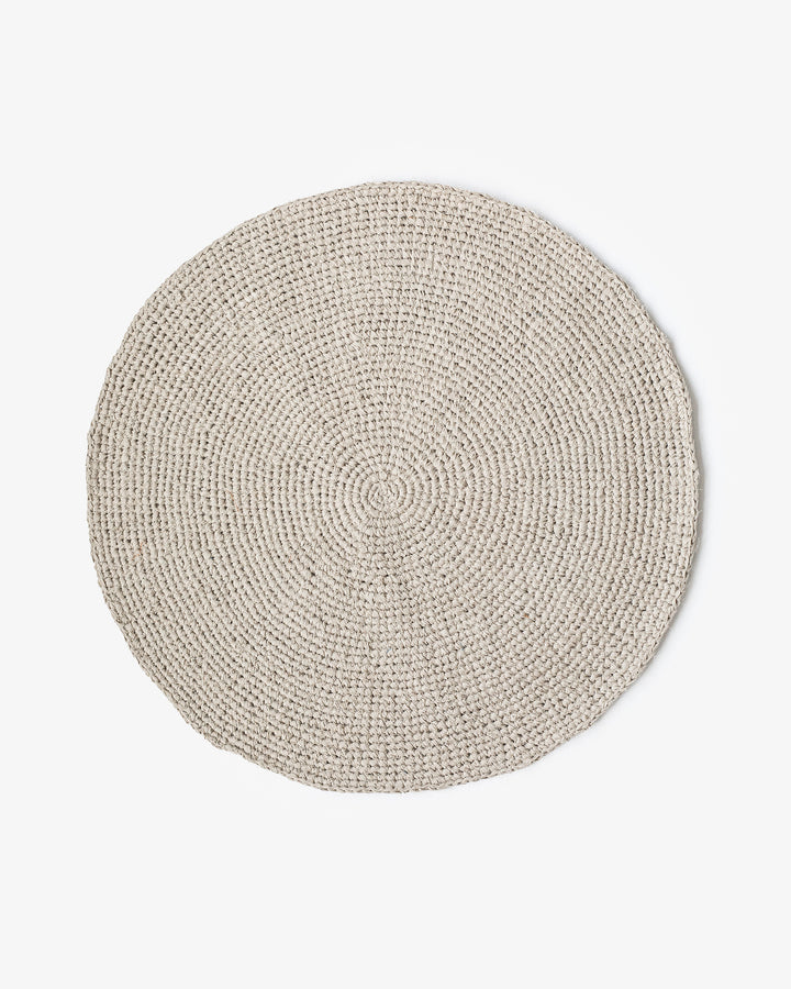 Hand knitted linen rug in Natural linen - MagicLinen