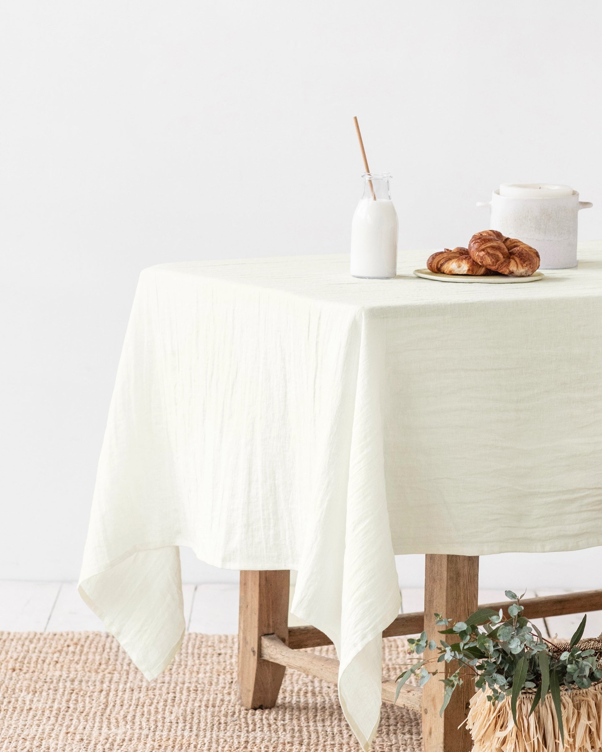 Ivory Linen tablecloth - MagicLinen