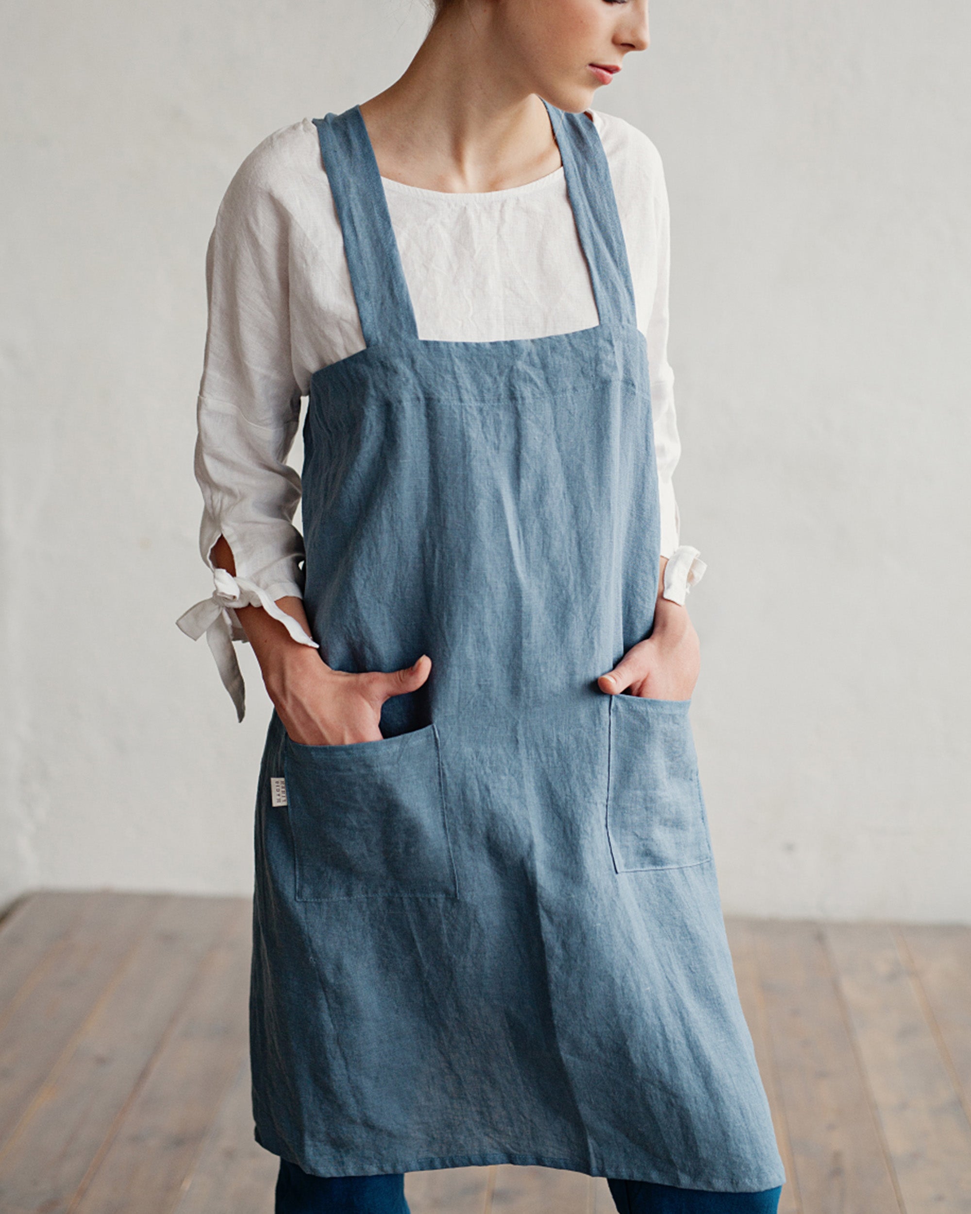 Square cross linen apron / Japanese linen store apron / Full linen apron / Steel blue