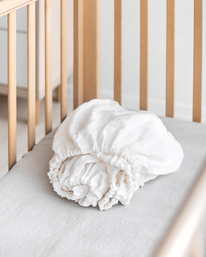 White linen crib sheet for kids - MagicLinen
