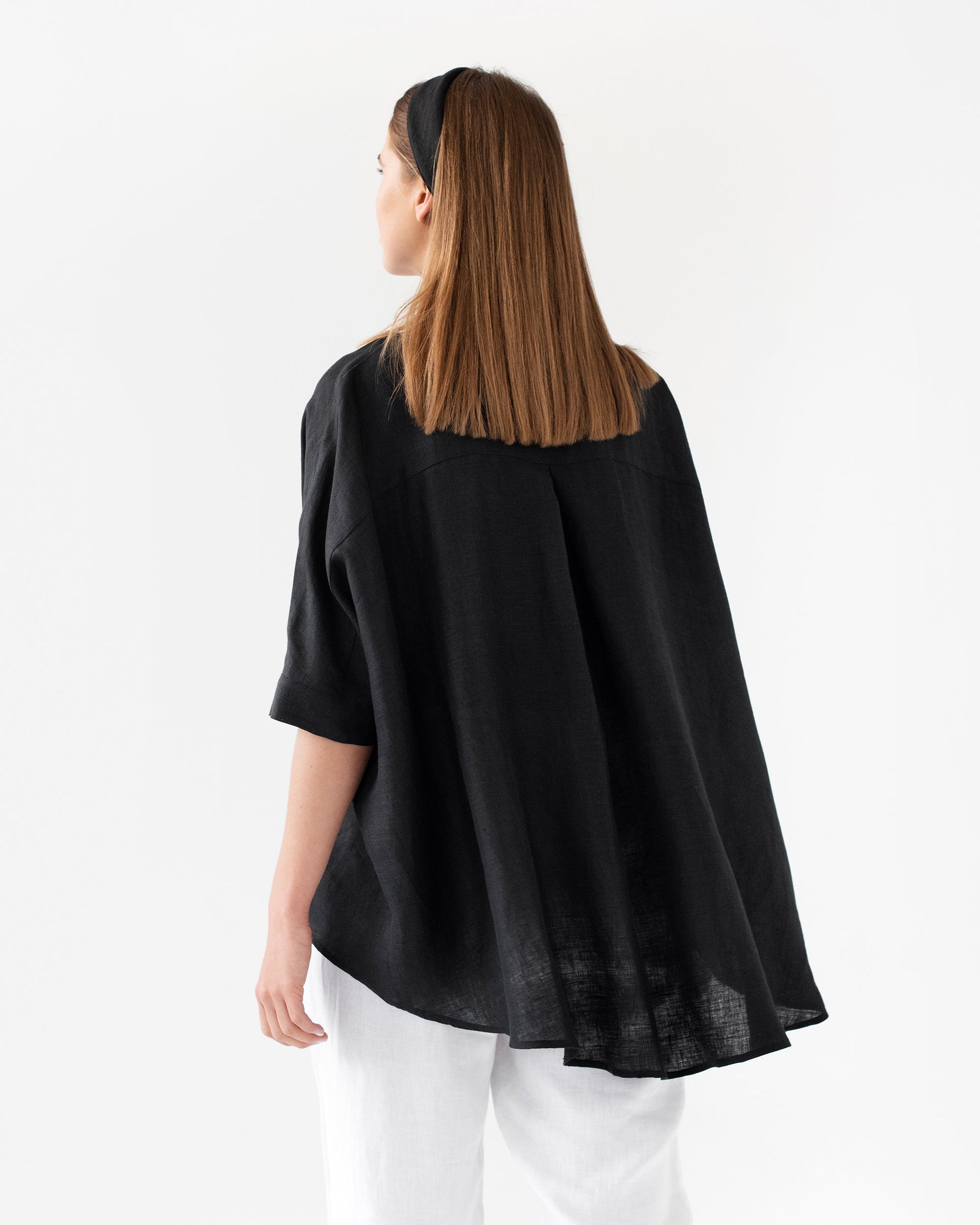 Lightweight linen shirt HANA in black - MagicLinen