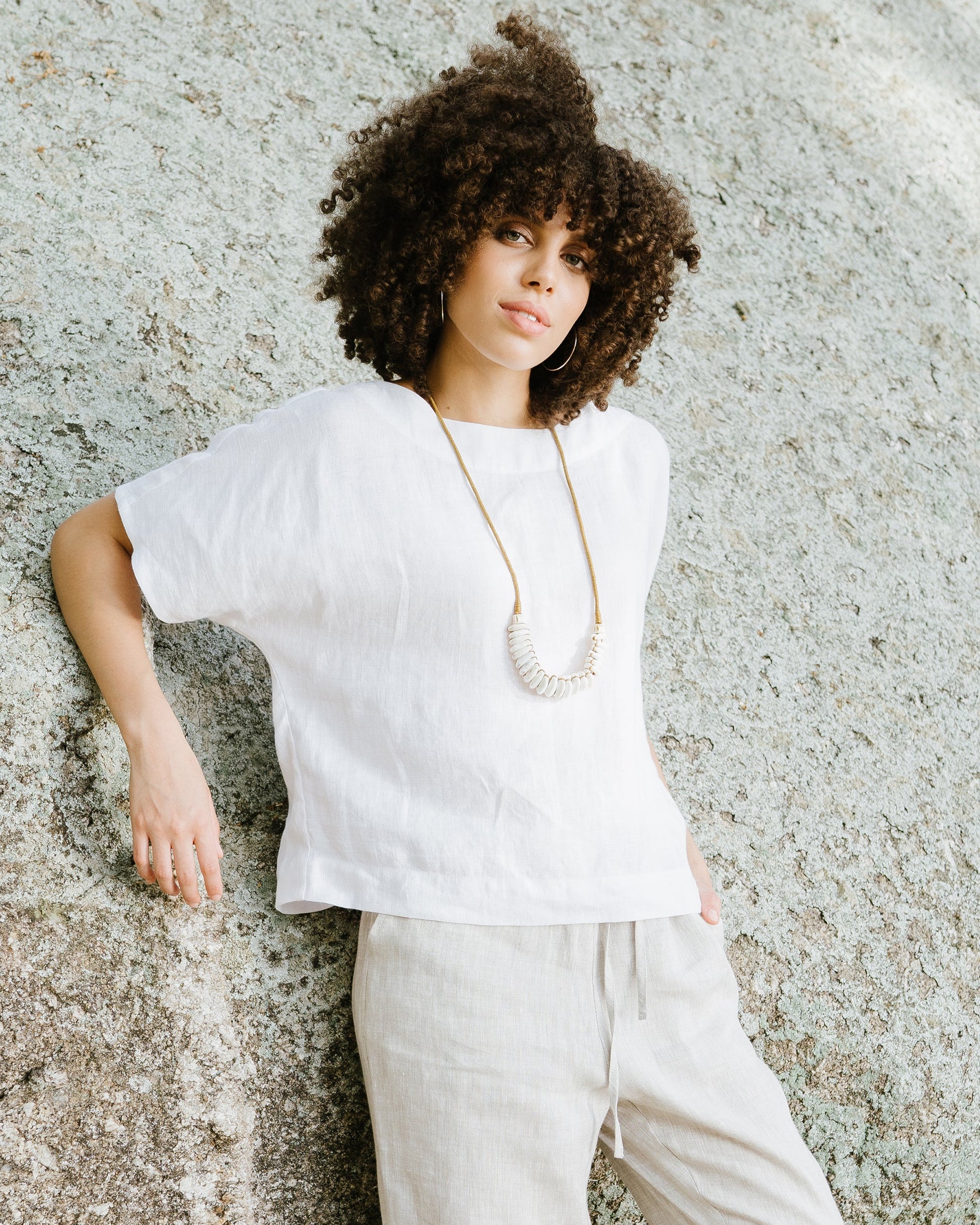 Loose-fit linen top MIDWAY in White - MagicLinen