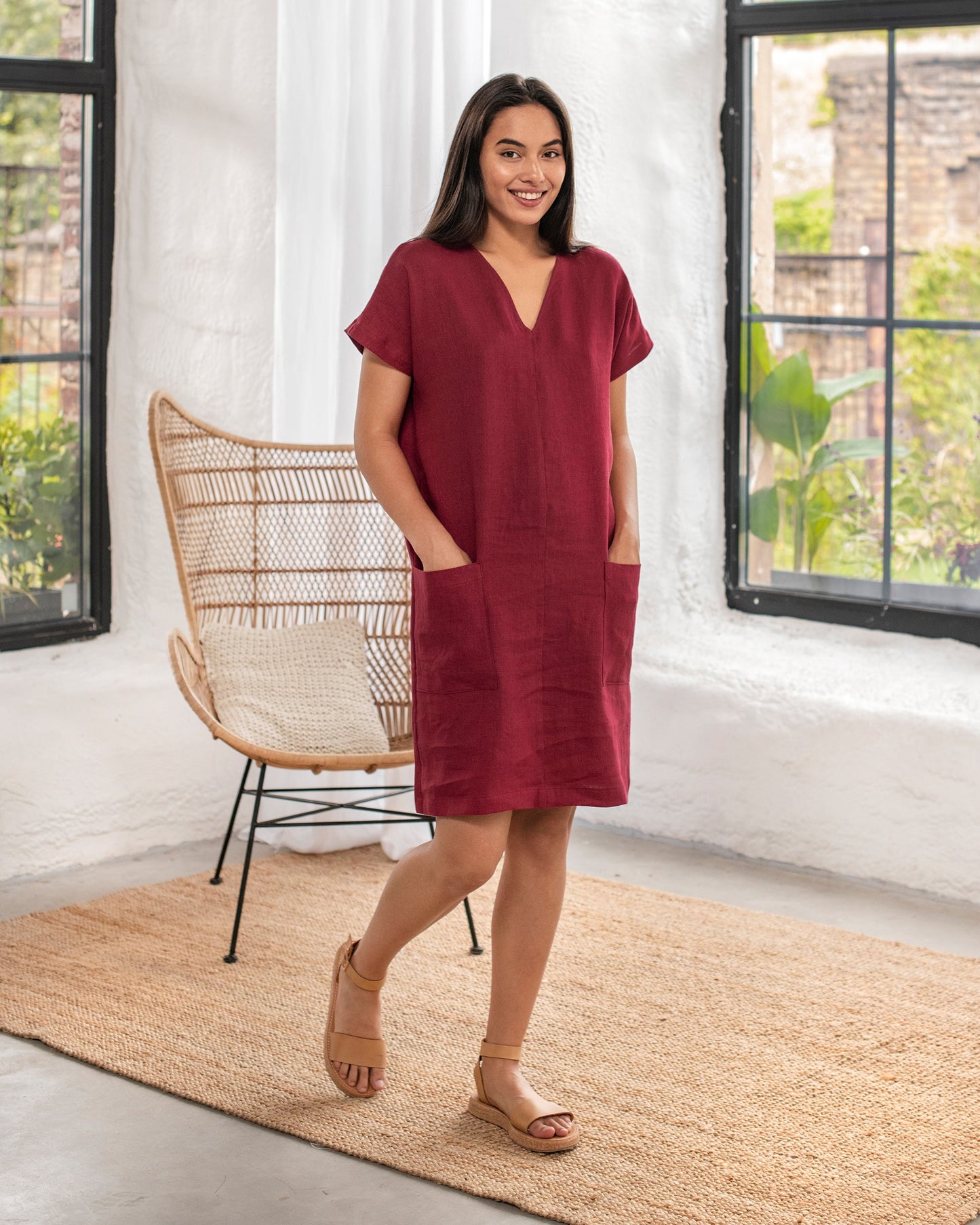 Linen relaxed fit tunic TYBEE in red - MagicLinen