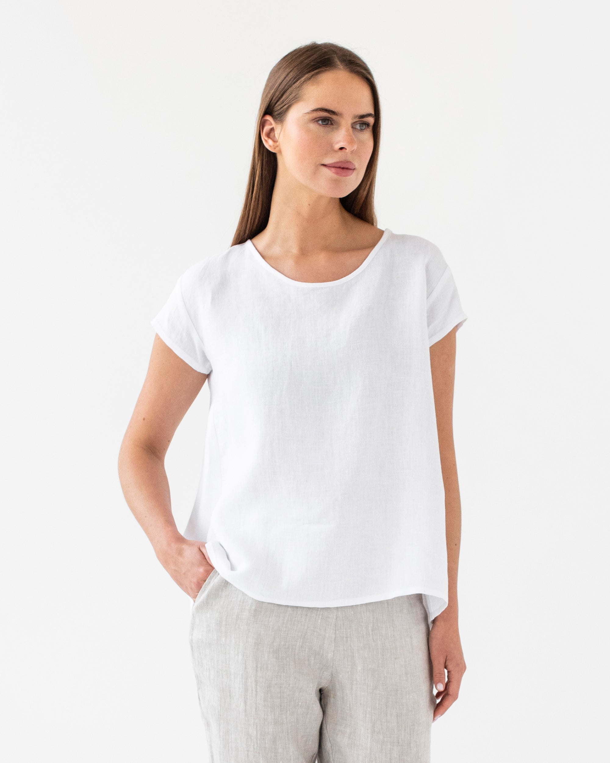 Loose Fit Linen Top TAHOE in White | MagicLinen