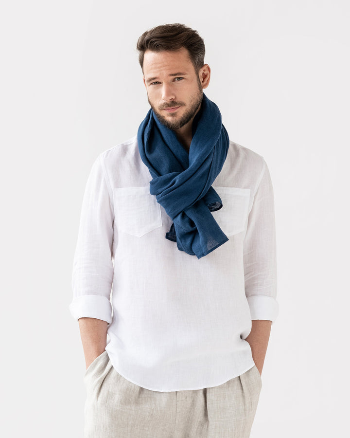 Men's linen scarf in Navy blue - MagicLinen
