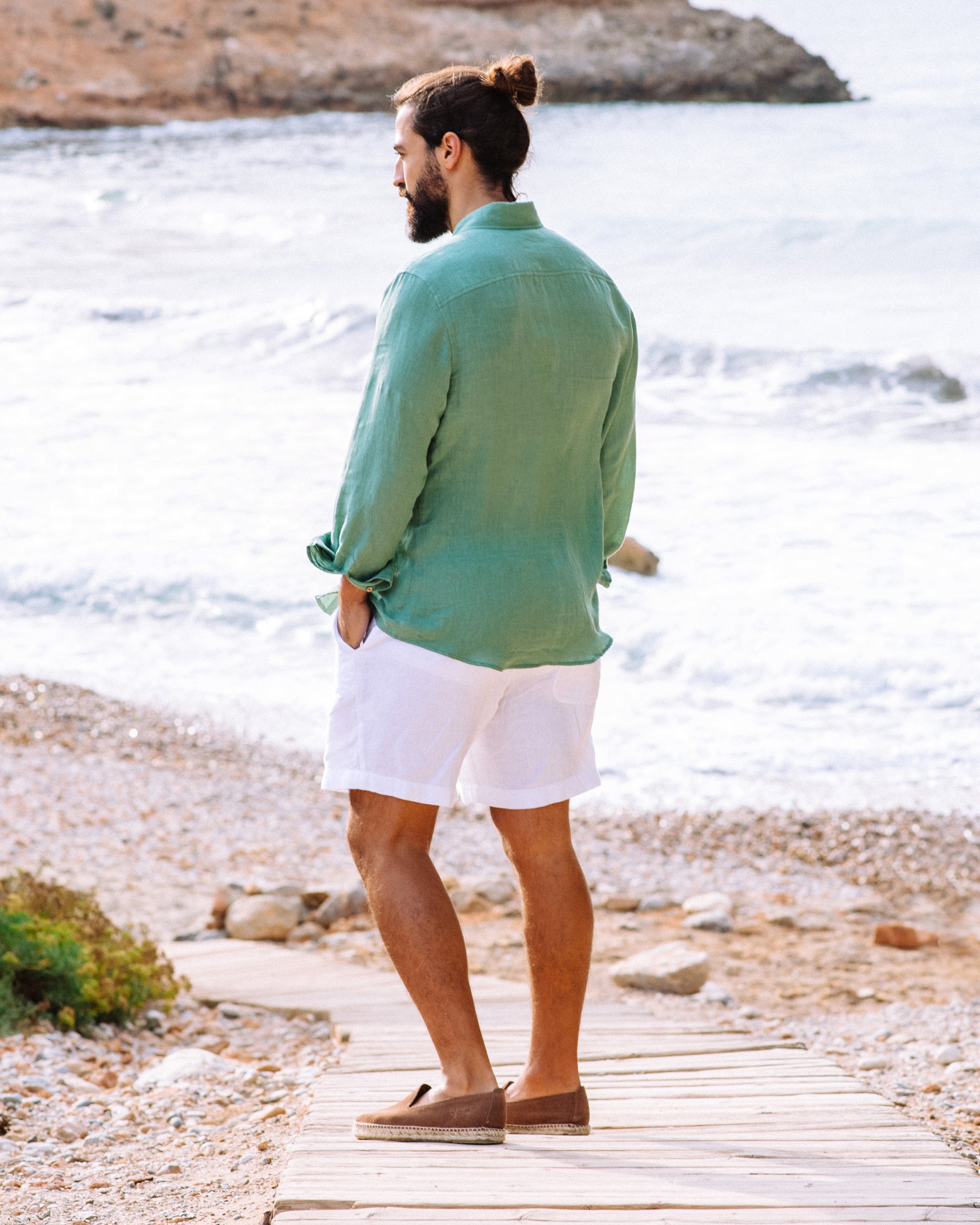 Men's linen shirt NEVADA in Matcha green