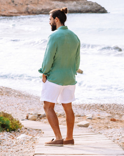 Men's linen shorts STOWE in White - MagicLinen