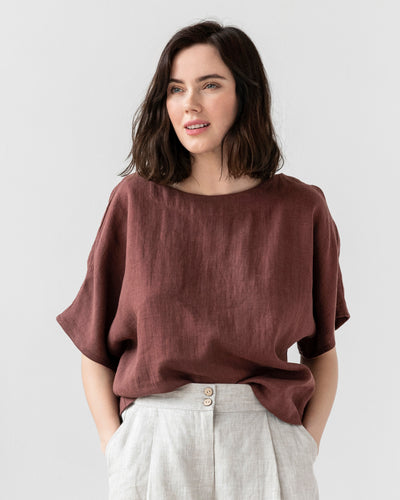Loose-fit linen top MIDWAY in Tuscan red - MagicLinen