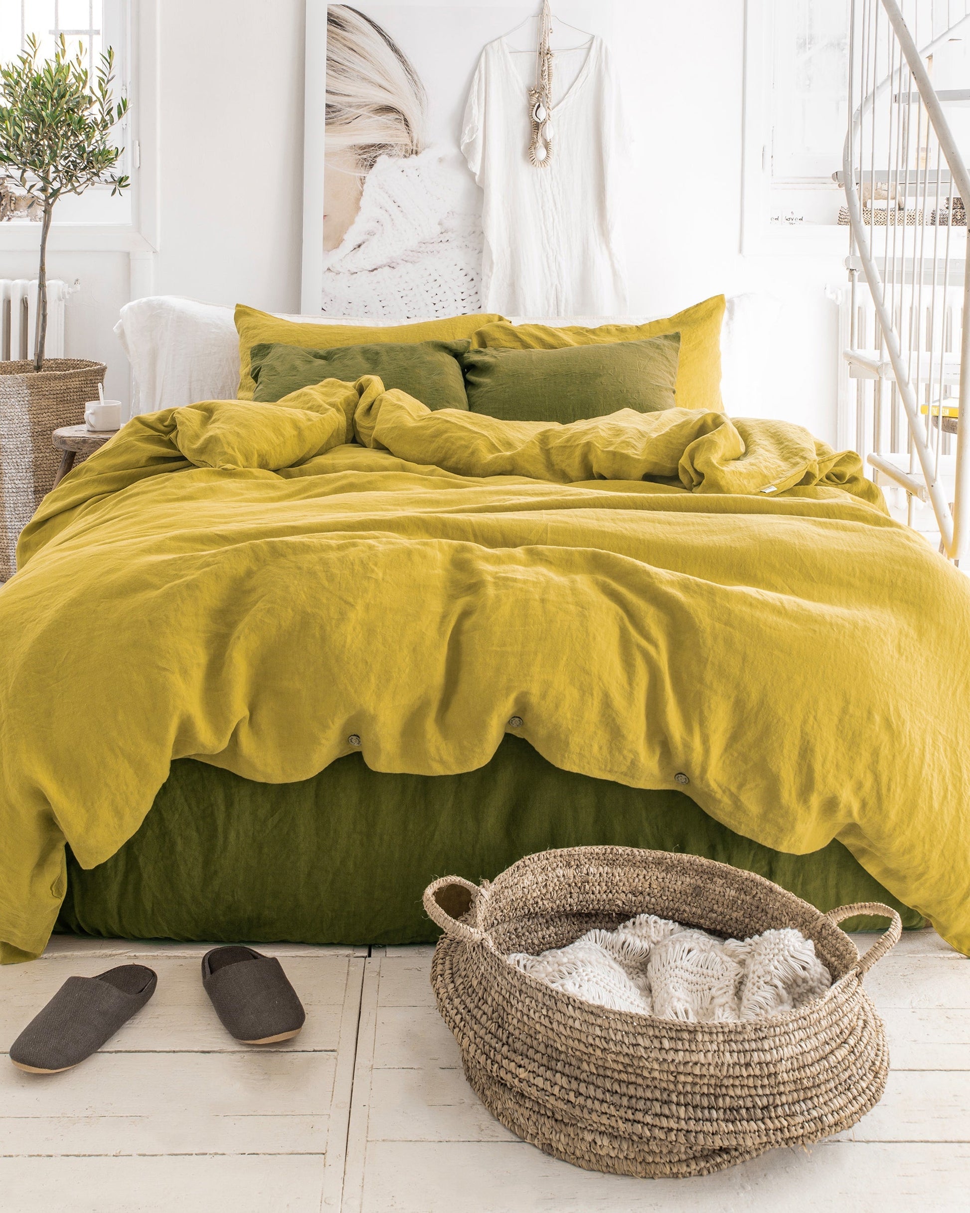 Custom size Olive green linen fitted sheet - MagicLinen