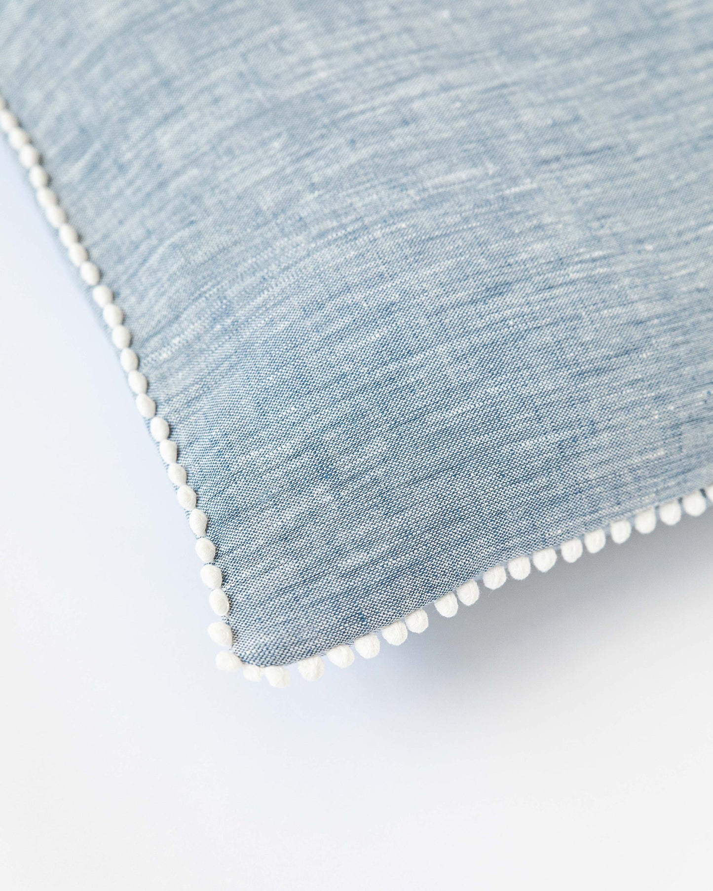 Pom pom trim linen pillowcase in Blue melange - MagicLinen