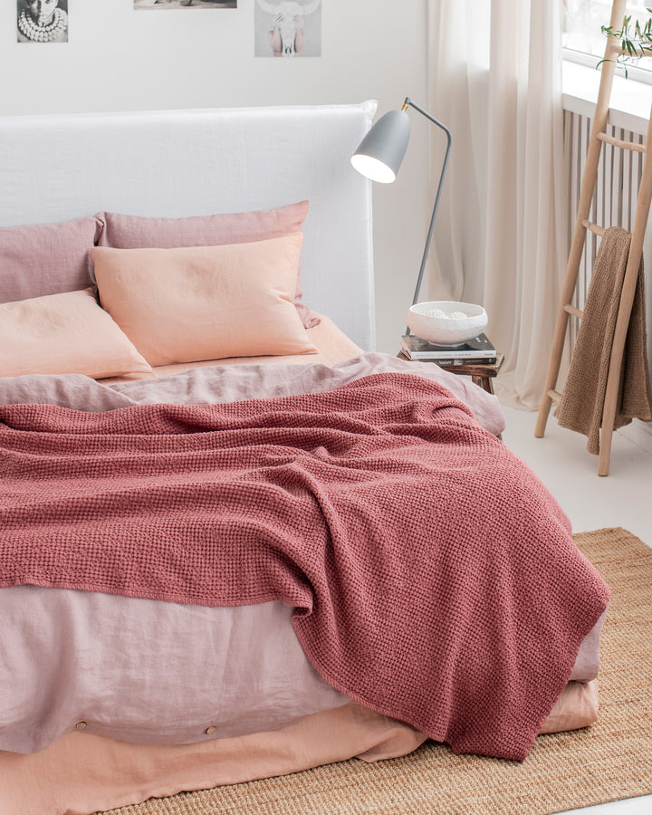 Redwood waffle blanket - MagicLinen