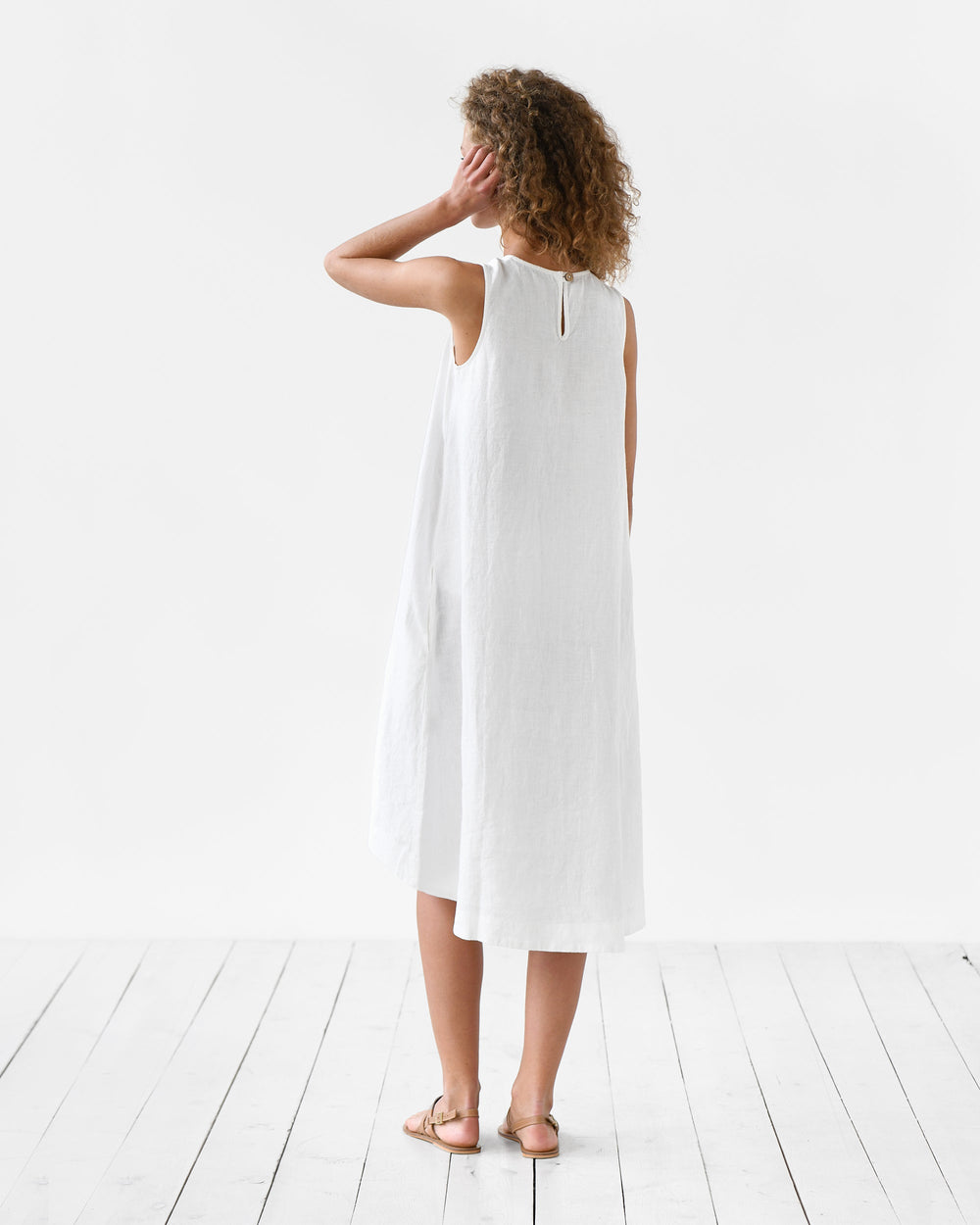 White Royal Toscana Linen Dress | MagicLinen XL White Royal Toscana Linen Dress | MagicLinen XL