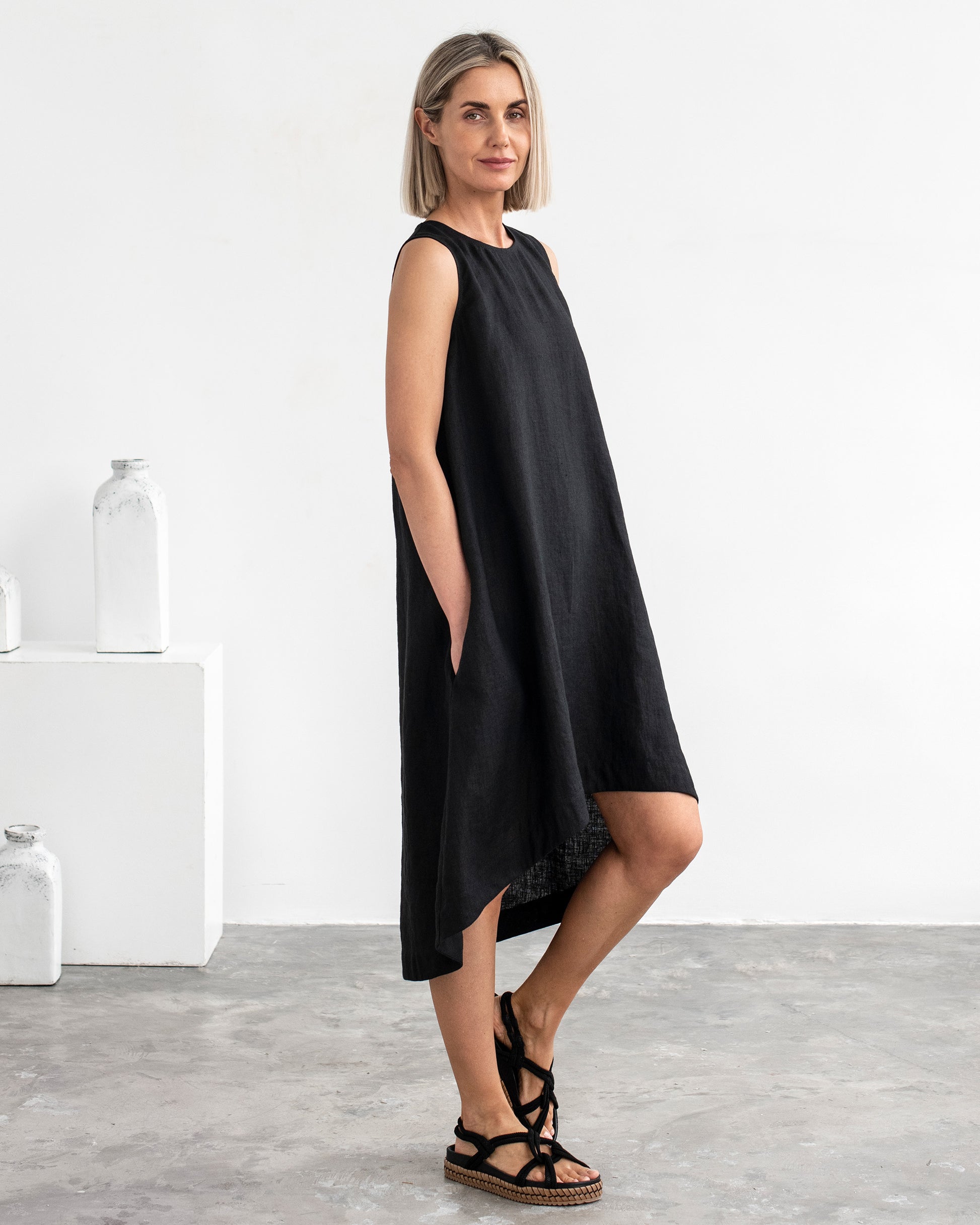 Royal Toscana Linen Dress in Black | MagicLinen Royal Toscana Linen Dress in Black | MagicLinen