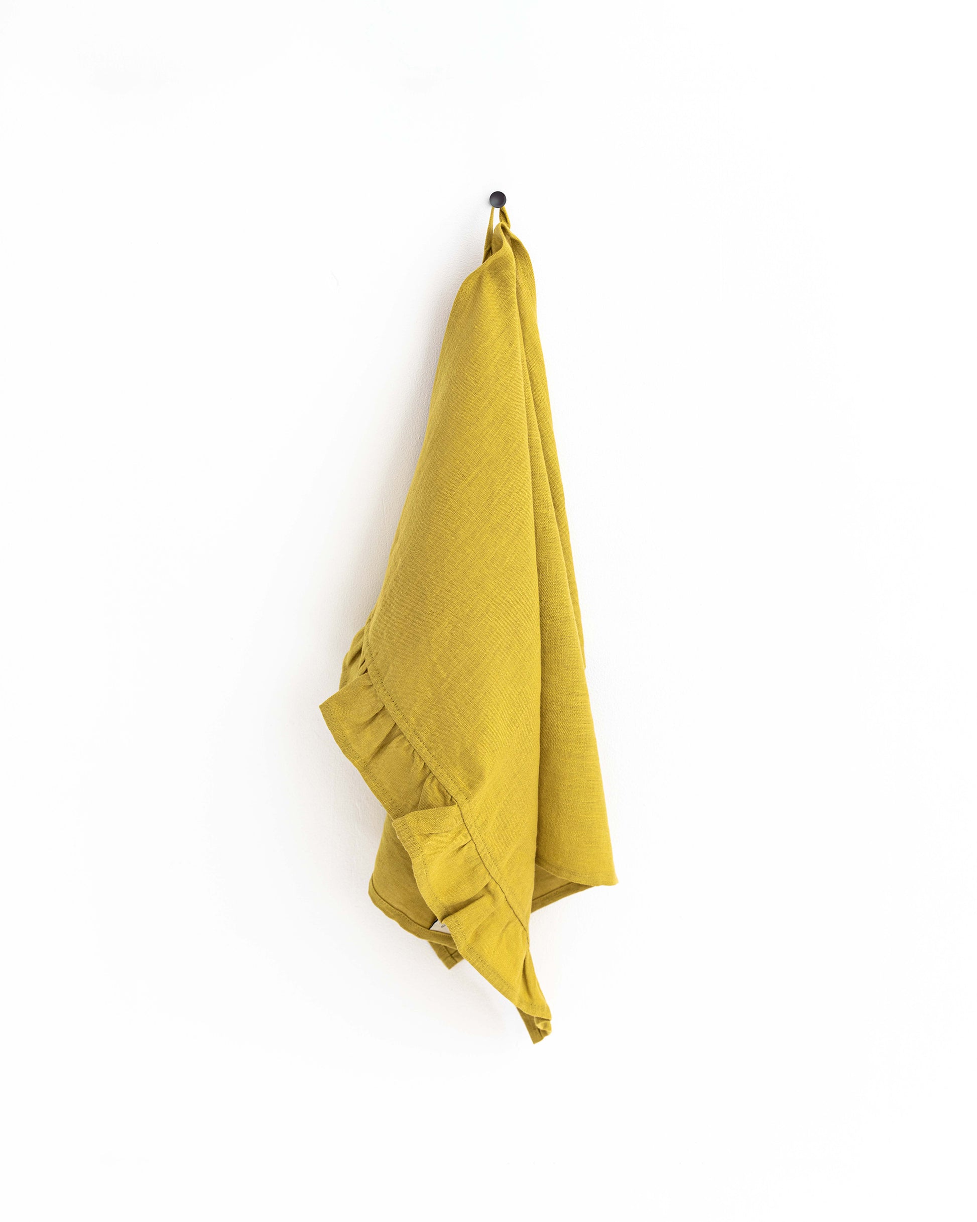 Ruffle trim linen tea towel in Moss yellow - MagicLinen