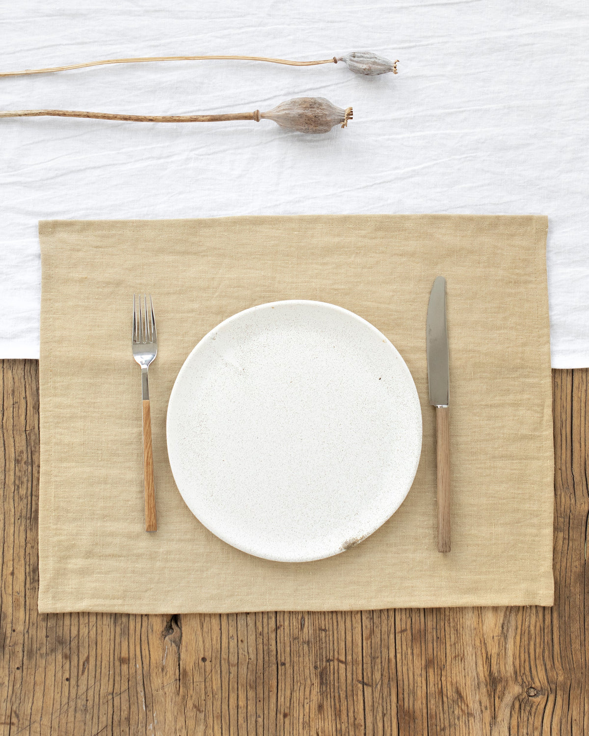 Sandy linen placemat set 2