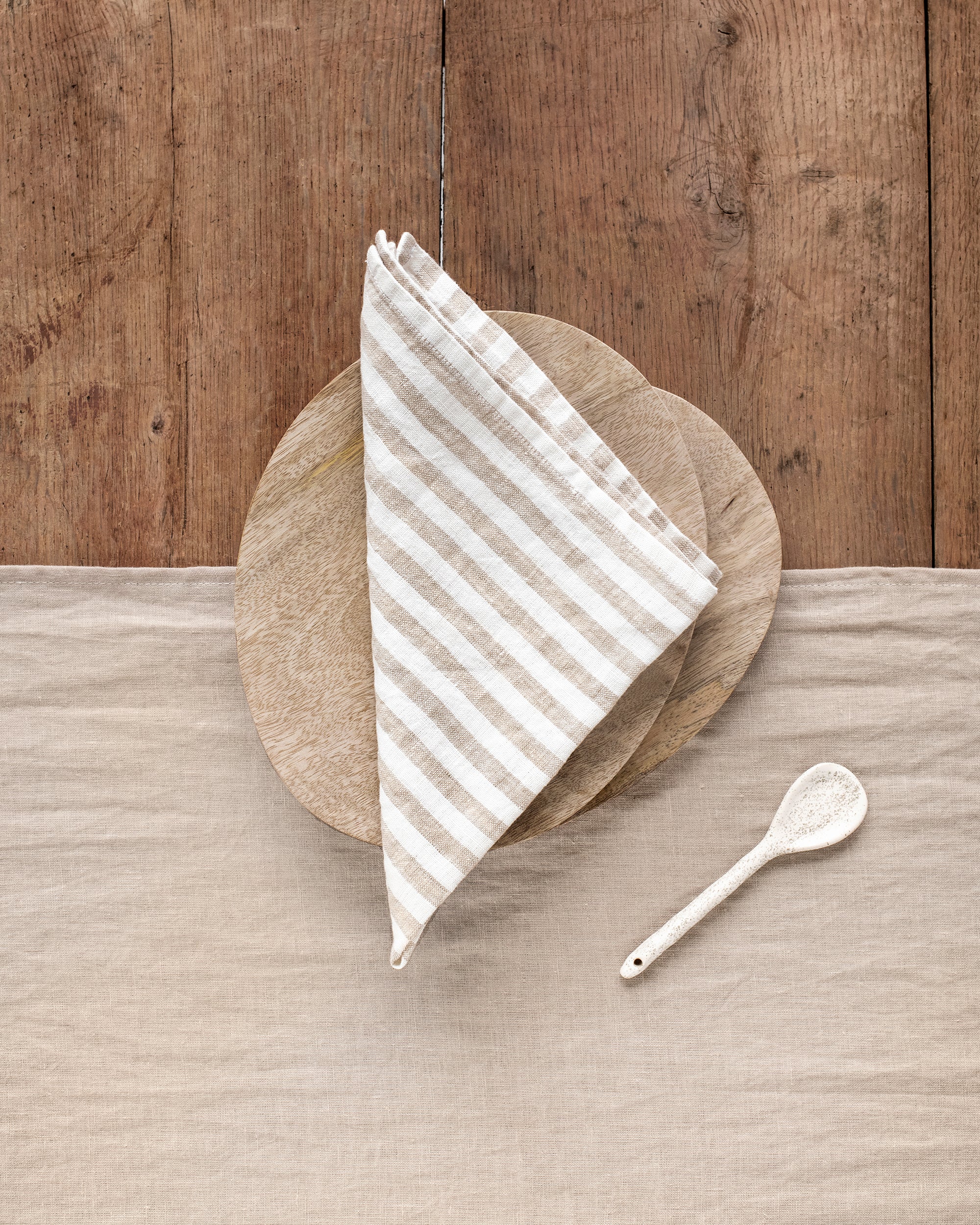 Striped linen napkin set 2