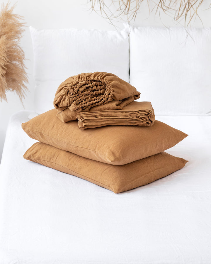 Tan linen sheet set (4 pcs) - MagicLinen