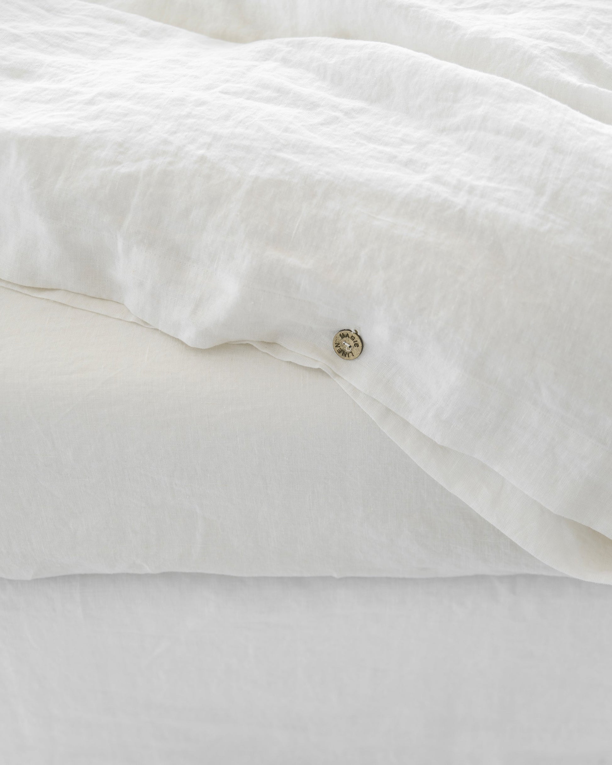Custom size White linen fitted sheet - MagicLinen